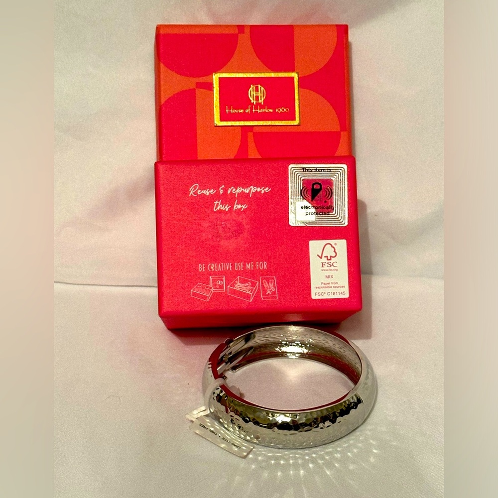 House of Harlow Silver clamp bracelet